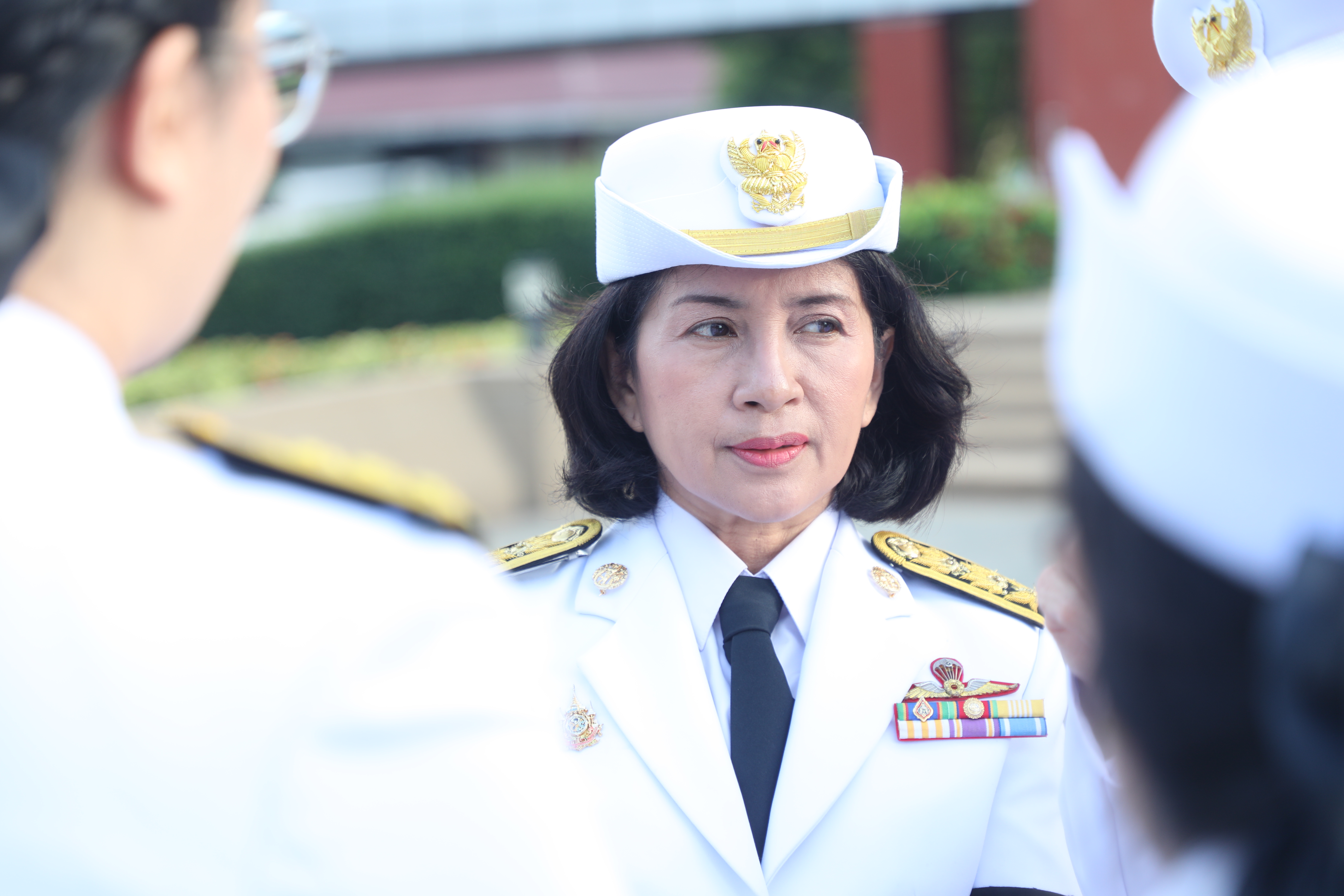 title - ส.ป.ก. ร่วมพิธีวางพานพุ่มถวายเครื่องราชสักการะ พระบรมราชานุสาวรีย์พระบาทสมเด็จพระปรมินทร มหาจุฬาลงกรณ์ พระจุลจอมเกล้าเจ้าอยู่หัว เนื่องในวันสื่อสารแห่งชาติ ประจำปี 2569